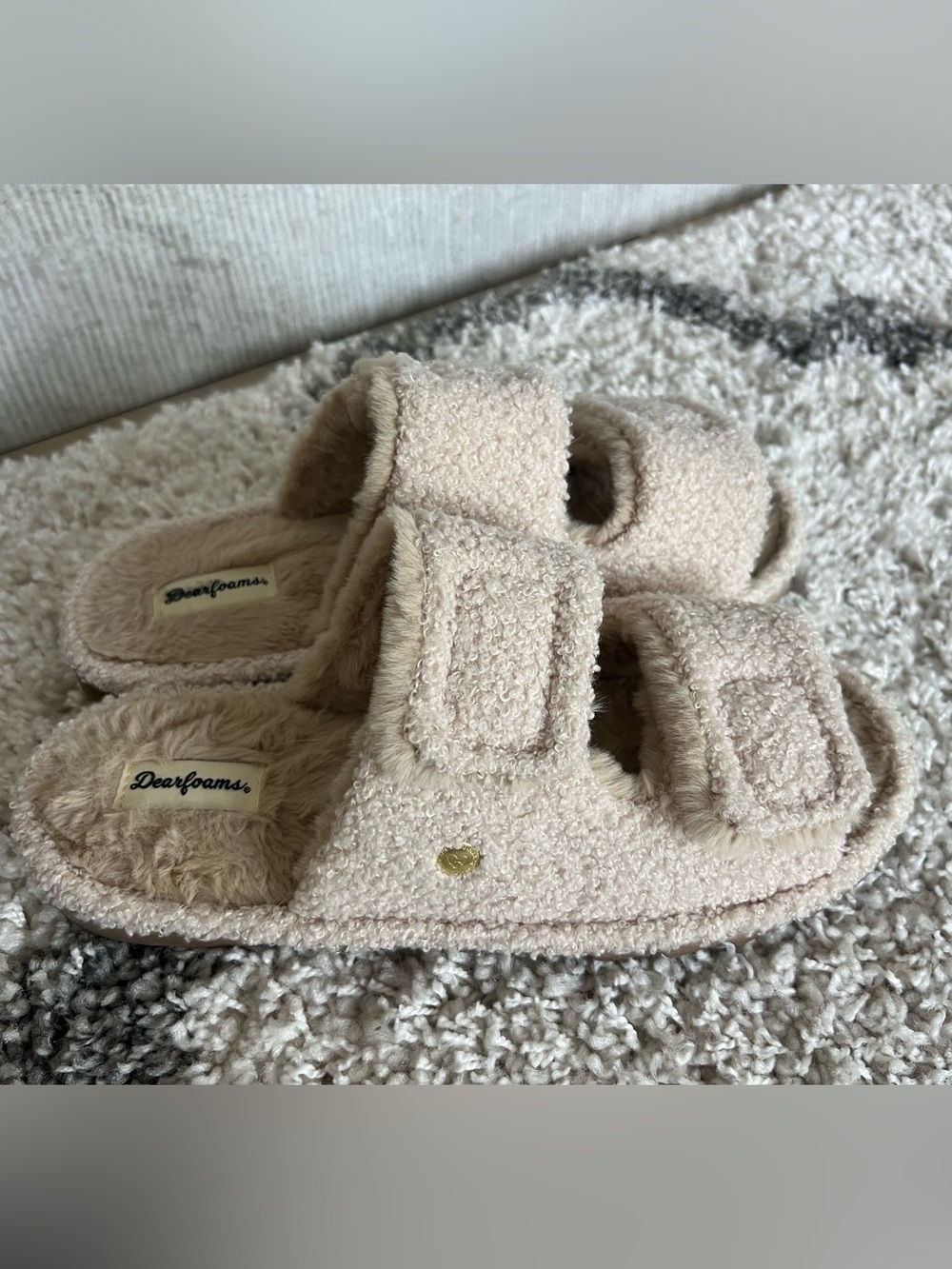 dearfoams Plush Bouclé Slide Slippers in Light Blush